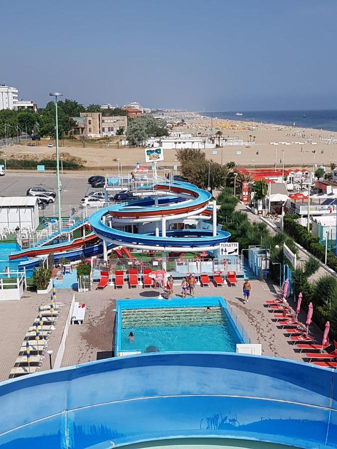 Hotel Monti ريتشوني المظهر الخارجي الصورة