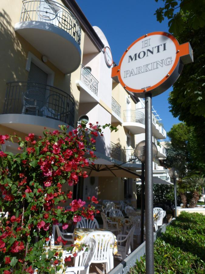 Hotel Monti ريتشوني المظهر الخارجي الصورة