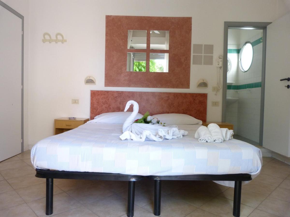 Hotel Monti ريتشوني المظهر الخارجي الصورة
